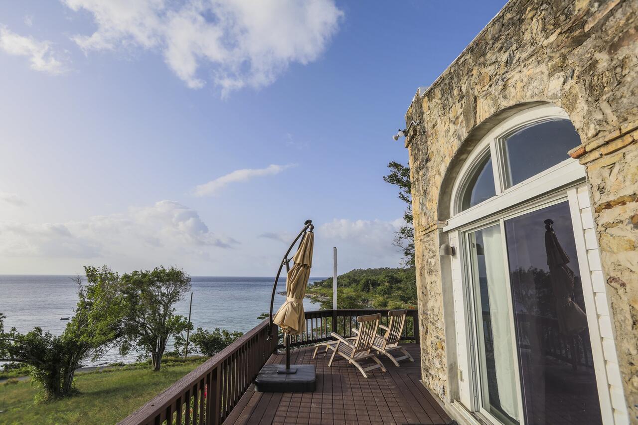 Feather Leaf Inn Frederiksted Exteriör bild
